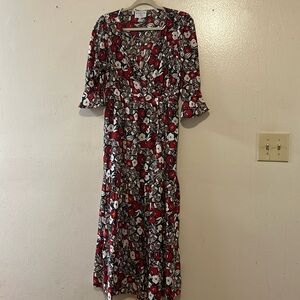 Hayden. LA Floral Maxi dress SZ M